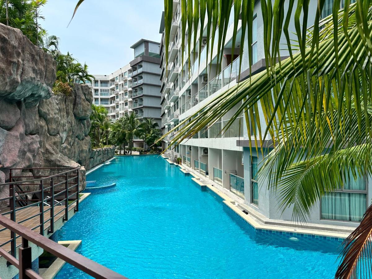 Laguna Beach Resort 3 Maldives 좀티엔 비치 외부 사진